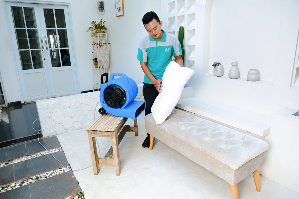 jasa-cuci-sofa-dan-kasur